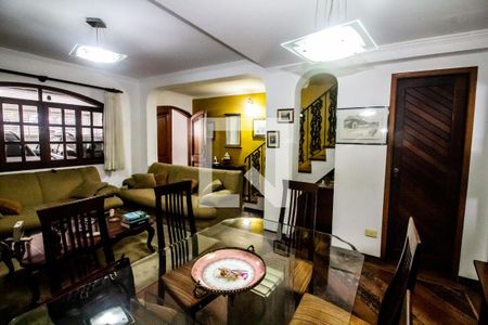 Sala de casa à venda com 4 quartos, 180m² em Vila Butantã, São Paulo
