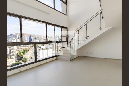 Apartamento à venda com 250m², 4 quartos e 4 vagasSala