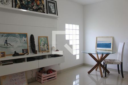 Sala de apartamento à venda com 1 quarto, 43m² em Humaitá, Rio de Janeiro