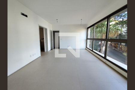 Apartamento à venda com 243m², 4 quartos e 4 vagasSala