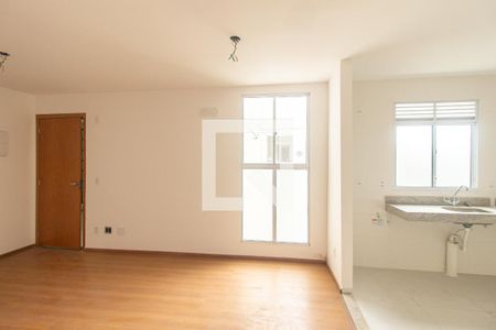 Sala de apartamento para alugar com 2 quartos, 45m² em Campo Grande, Rio de Janeiro