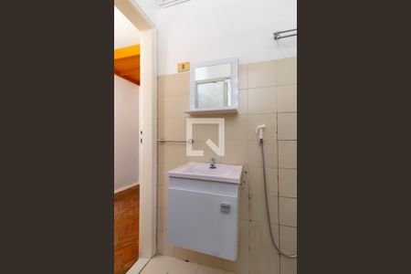 Detalhe do banheiro  de apartamento para alugar com 1 quarto, 27m² em Jardim Botânico, Rio de Janeiro