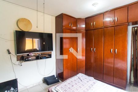 Suíte   de casa à venda com 4 quartos, 245m² em Vila Medeiros, São Paulo