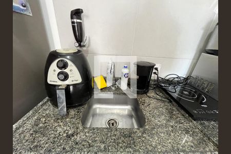 Cozinha  de apartamento à venda com 1 quarto, 30m² em Jardim Prudência, São Paulo