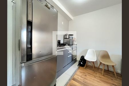 Cozinha  de apartamento à venda com 1 quarto, 30m² em Jardim Prudência, São Paulo