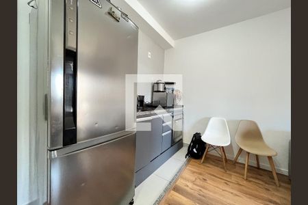 Cozinha  de apartamento para alugar com 1 quarto, 30m² em Jardim Prudência, São Paulo