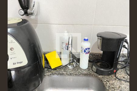 Cozinha  de apartamento para alugar com 1 quarto, 30m² em Jardim Prudência, São Paulo