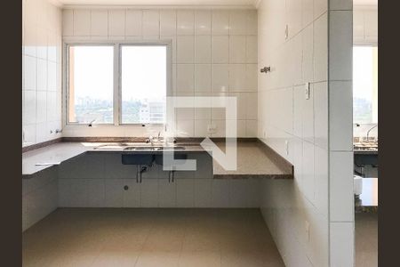 Cozinha de apartamento à venda com 6 quartos, 702m² em Pinheiros, São Paulo