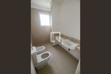 Apartamento à venda com 425m², 7 quartos e 5 vagas Apartamento à venda com 425m², 7 quartos e 5 vagasBanheiro da Suíte 3