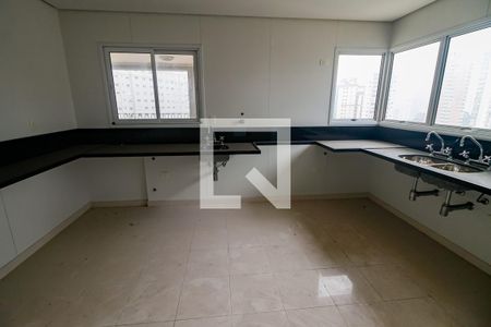 Apartamento à venda com 425m², 7 quartos e 5 vagas Apartamento à venda com 425m², 7 quartos e 5 vagasCozinha