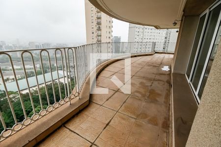 Apartamento à venda com 425m², 7 quartos e 5 vagas Apartamento à venda com 425m², 7 quartos e 5 vagasVaranda da Sala