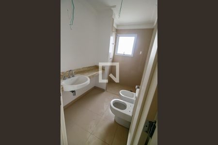 Apartamento à venda com 425m², 7 quartos e 5 vagas Apartamento à venda com 425m², 7 quartos e 5 vagasBanheiro da Suíte 1