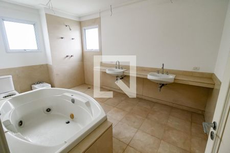 Apartamento à venda com 425m², 7 quartos e 5 vagas Apartamento à venda com 425m², 7 quartos e 5 vagasSuíte 4 Master - Banheiro