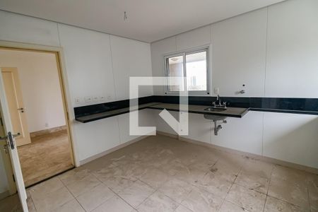 Apartamento à venda com 515m², 7 quartos e 4 vagas Apartamento à venda com 515m², 7 quartos e 4 vagasCozinha