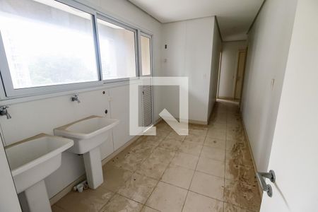 Apartamento à venda com 515m², 7 quartos e 4 vagas Apartamento à venda com 515m², 7 quartos e 4 vagasÁrea de Serviço