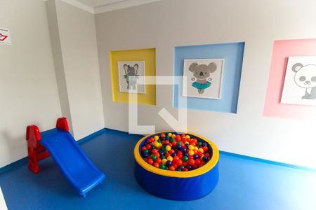 Apartamento para alugar com 33m², 2 quartos e sem vaga Apartamento para alugar com 33m², 2 quartos e sem vagaBrinquedoteca