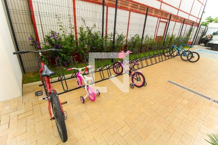 Apartamento para alugar com 33m², 2 quartos e sem vaga Apartamento para alugar com 33m², 2 quartos e sem vagaBicicletário