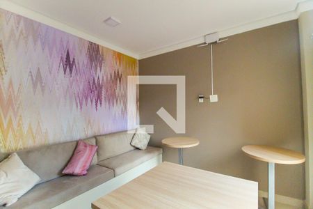 Apartamento para alugar com 33m², 2 quartos e sem vaga Apartamento para alugar com 33m², 2 quartos e sem vagaSalão de Festas