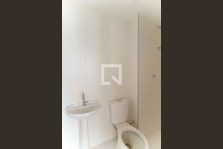 Apartamento para alugar com 33m², 2 quartos e sem vaga Apartamento para alugar com 33m², 2 quartos e sem vagaBanheiro