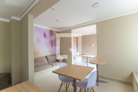 Apartamento para alugar com 33m², 2 quartos e sem vaga Apartamento para alugar com 33m², 2 quartos e sem vagaSalão de Festas