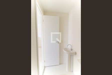 Apartamento para alugar com 33m², 2 quartos e sem vaga Apartamento para alugar com 33m², 2 quartos e sem vagaBanheiro