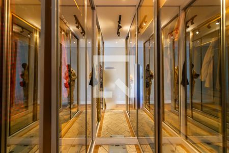 Closet de apartamento à venda com 3 quartos, 117m² em Umuarama, Osasco