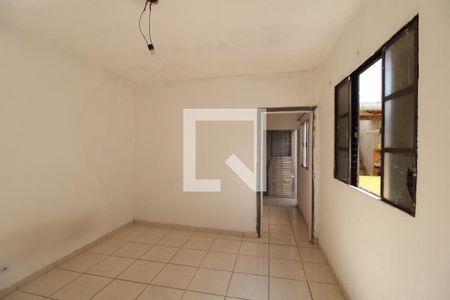 Casa para alugar com 32m², 1 quarto e sem vagaSala/Quarto