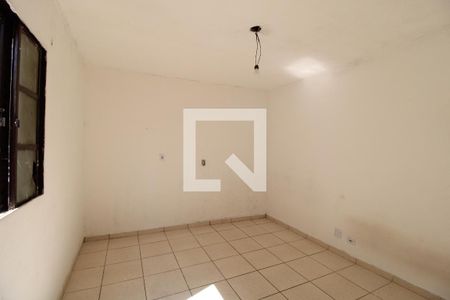 Casa para alugar com 32m², 1 quarto e sem vagaSala/Quarto