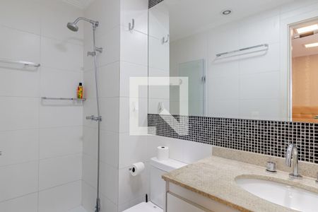 Banheiro de apartamento para alugar com 1 quarto, 41m² em Vila Dom Pedro I, São Paulo