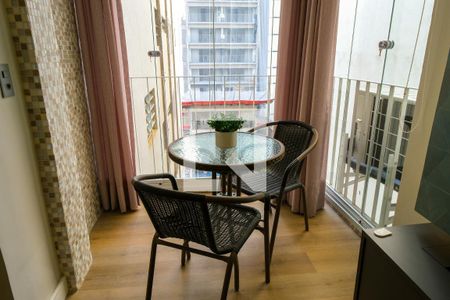 Sala de apartamento para alugar com 2 quartos, 84m² em Jardim Paulista, São Paulo