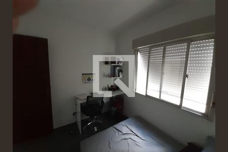 Casa à venda com 3 quartos, 200m² em Jardim Odete, São Paulo