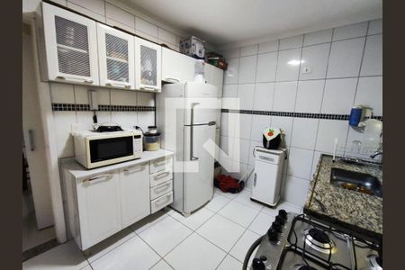 Casa à venda com 2 quartos, 77m² em Jardim Esmeralda, São Paulo