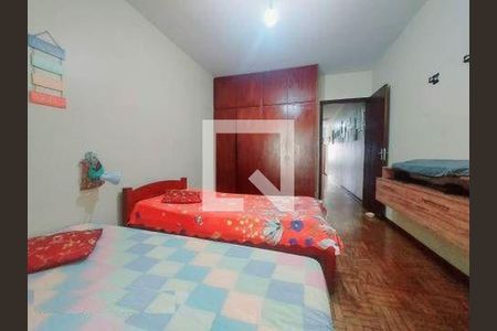 Casa à venda com 4 quartos, 151m² em Vila Indiana, São Paulo