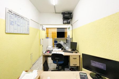 Escritório de casa à venda com 3 quartos, 180m² em Vila Romana, São Paulo