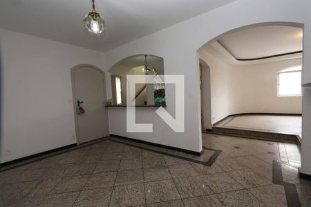 Sala  de casa à venda com 4 quartos, 320m² em Jardim Avelino, São Paulo