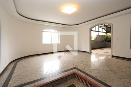 Sala  de casa para alugar com 4 quartos, 320m² em Jardim Avelino, São Paulo