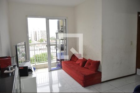 Sala de apartamento à venda com 3 quartos, 70m² em Del Castilho, Rio de Janeiro