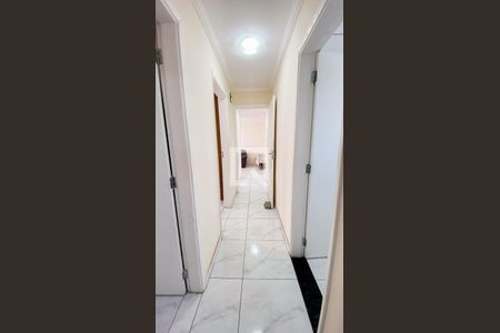 Corredor de apartamento à venda com 3 quartos, 74m² em Vila Santa Teresa, Santo André