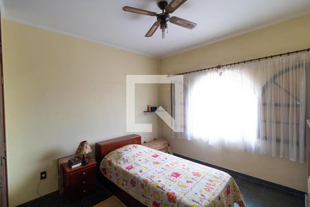 Quarto 1 de casa à venda com 6 quartos, 220m² em Jardim Aurelia, Campinas