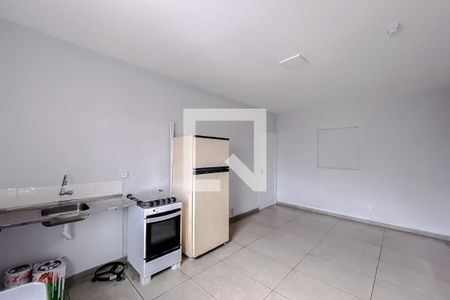 Studio/Cozinha de kitnet/studio para alugar com 1 quarto, 20m² em Vila Oratório, São Paulo
