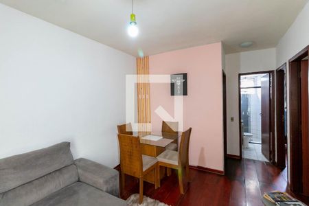 Sala de apartamento à venda com 2 quartos, 57m² em Carlos Prates, Belo Horizonte
