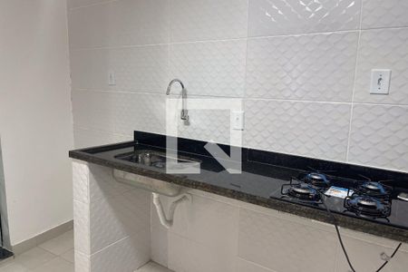 Cozinha de casa para alugar com 1 quarto, 50m² em Parque Uruguaiana, Duque de Caxias