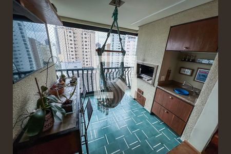 Churrasqueira na Varanda de apartamento à venda com 3 quartos, 158m² em Pompeia, São Paulo