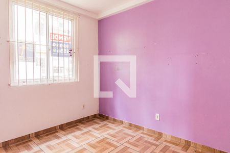 Dormitório 2 de apartamento à venda com 2 quartos, 43m² em Mário Quintana, Porto Alegre