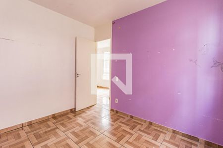 Dormitório 2 de apartamento à venda com 2 quartos, 43m² em Mário Quintana, Porto Alegre