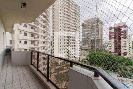 Varanda de apartamento à venda com 4 quartos, 180m² em Vila Lanzara, Guarulhos