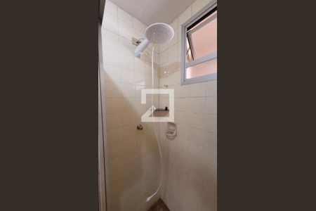 Banheiro de apartamento para alugar com 1 quarto, 44m² em Botafogo, Campinas