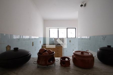 Casa para alugar com 400m², 4 quartos e 4 vagas Casa para alugar com 400m², 4 quartos e 4 vagasCozinha 2