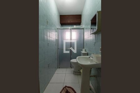 Casa para alugar com 400m², 4 quartos e 4 vagas Casa para alugar com 400m², 4 quartos e 4 vagasBanheiro