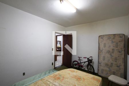 Casa para alugar com 400m², 4 quartos e 4 vagas Casa para alugar com 400m², 4 quartos e 4 vagasQuarto 4